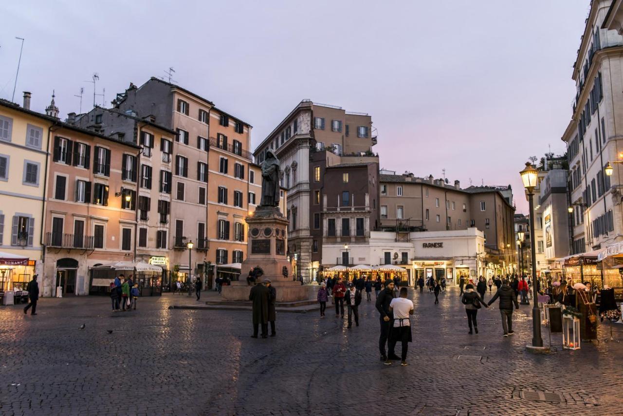 Vicolo Dell'aquila - Residenze Romanae Rome
