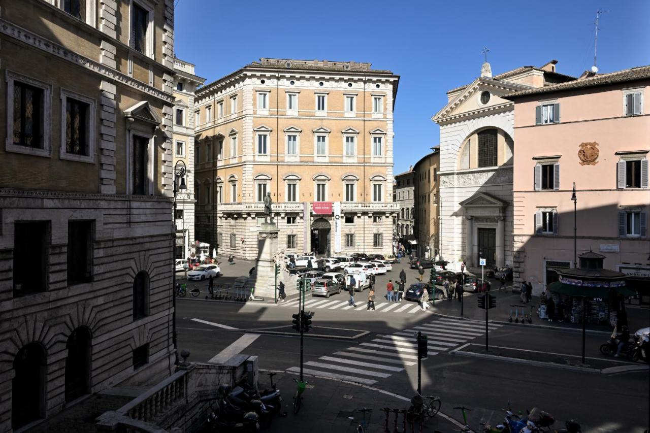 Vicolo Dell'aquila Roma