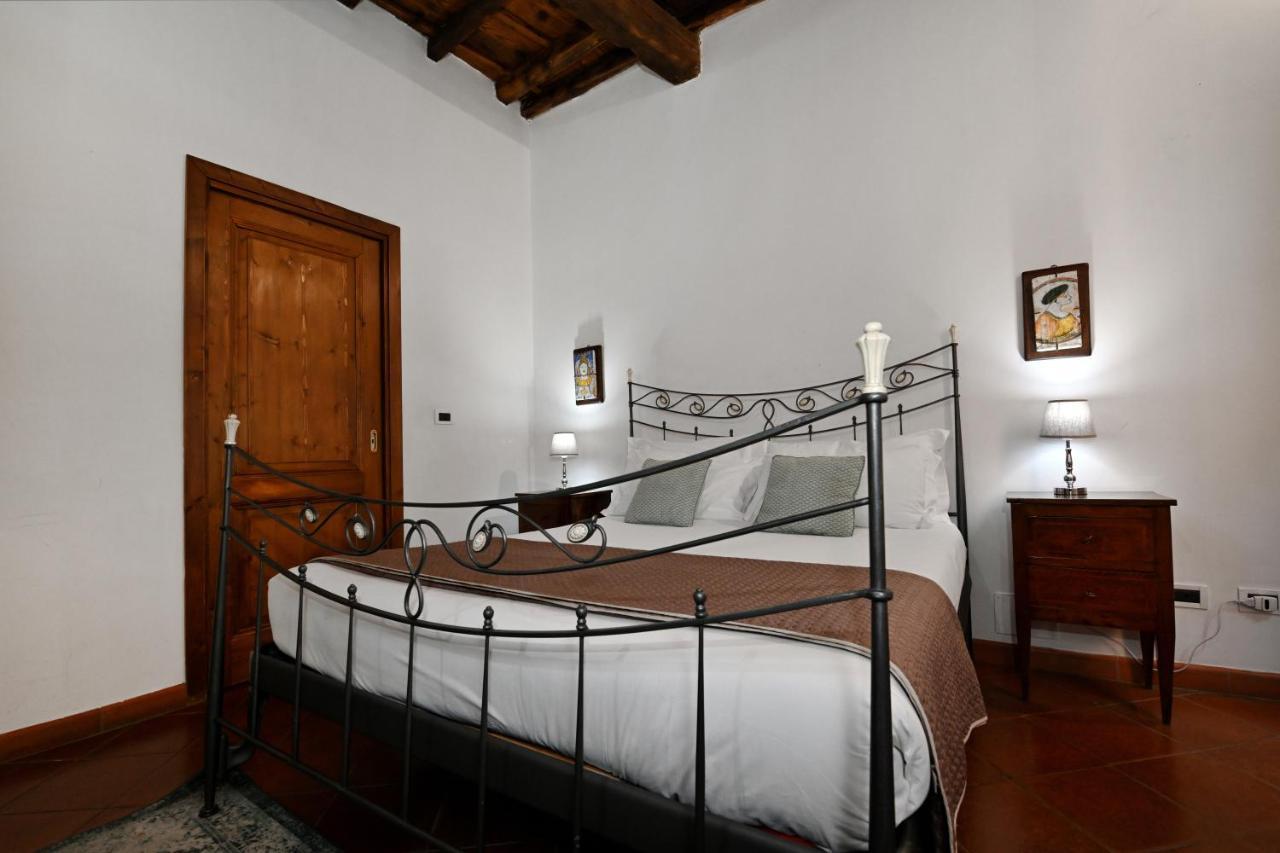 Vicolo Dell'aquila - Residenze Romanae * Roma